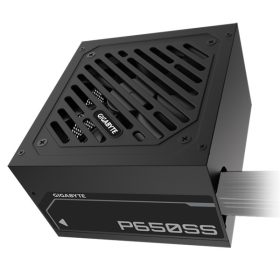 GIGABYTE Tápegység 650W 80+ Silver