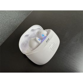   JBL Tune Beam 2 TWS Bluetooth fülfallgató mikrofonnal, USB-C, 100dB, In-Ear, 16 ohm, tölthető 2 óra, 65 mAh, fehér