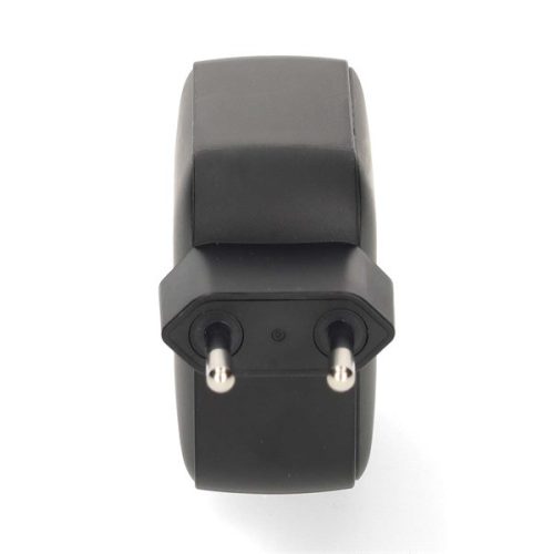 Nedis WGCHA100WBK töltő 100 W, GaN, PD3.0, QC 2,5 / 3,0 / 5,0 A, Kimenetek száma: 3, USB-A / 2x USB-C, fekete