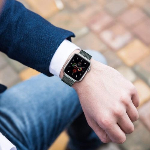 Apple Watch 4-6, SE, SE (2022), SE (2025) (38 / 40 mm) / Watch 7-9 (41 mm) / Watch 10-11 (42 mm), fém pótszíj, milánói stílus, TP MilaneseBand, ezüst